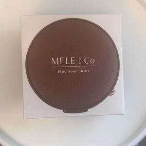 Mele & Co. Round Jewelry Case